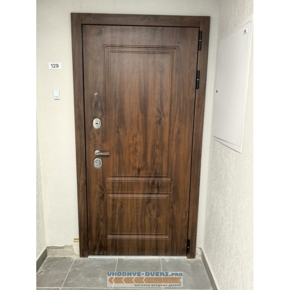Входная дверь CommandDoors CHALET 18SP Белая Лиственница